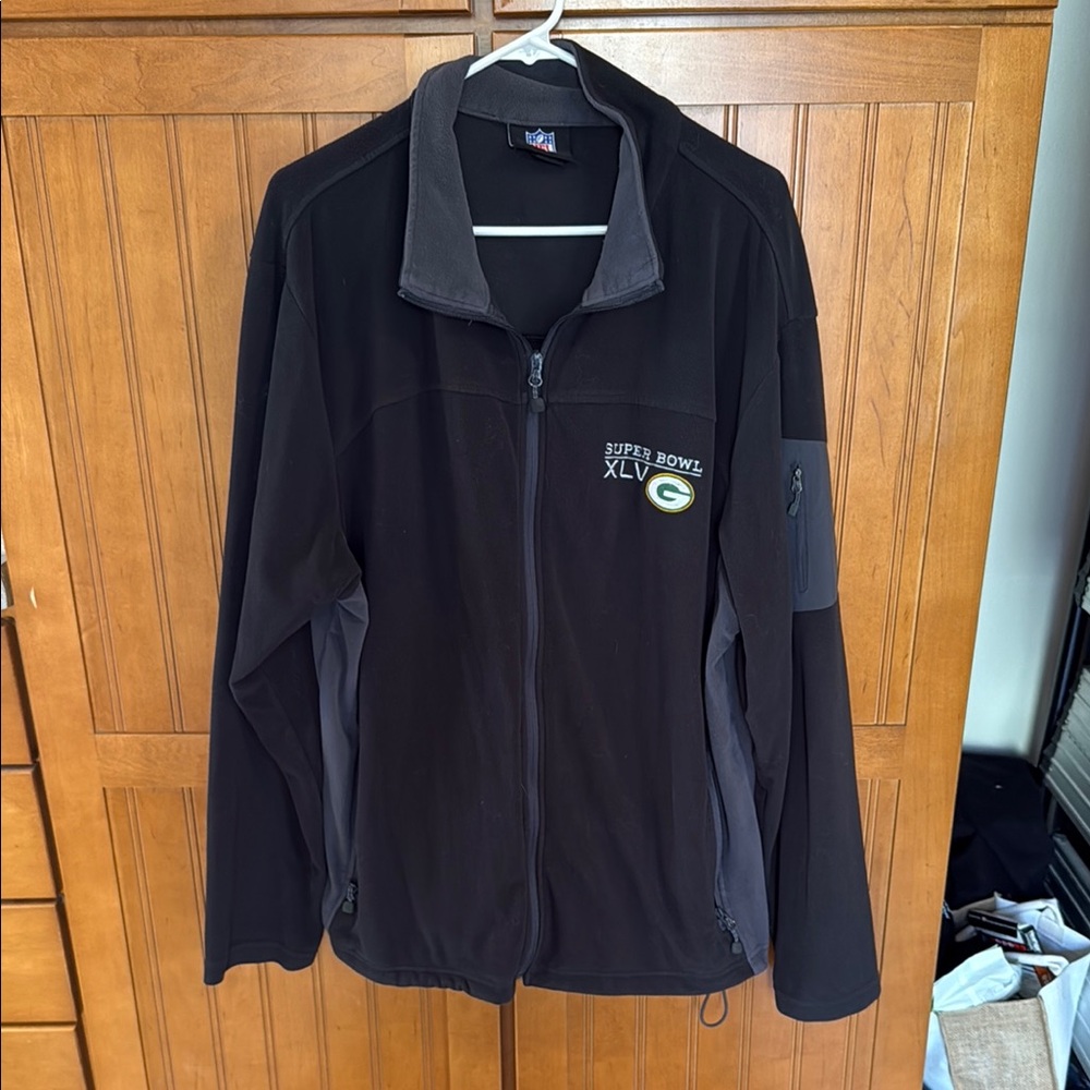 Green Bay Packers Super Bowl XLV Men's Black and Gray Jacket